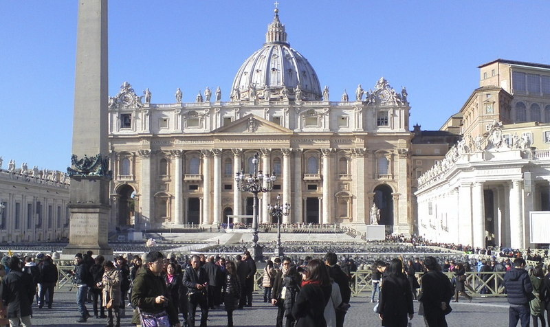 The crowds at St Peters